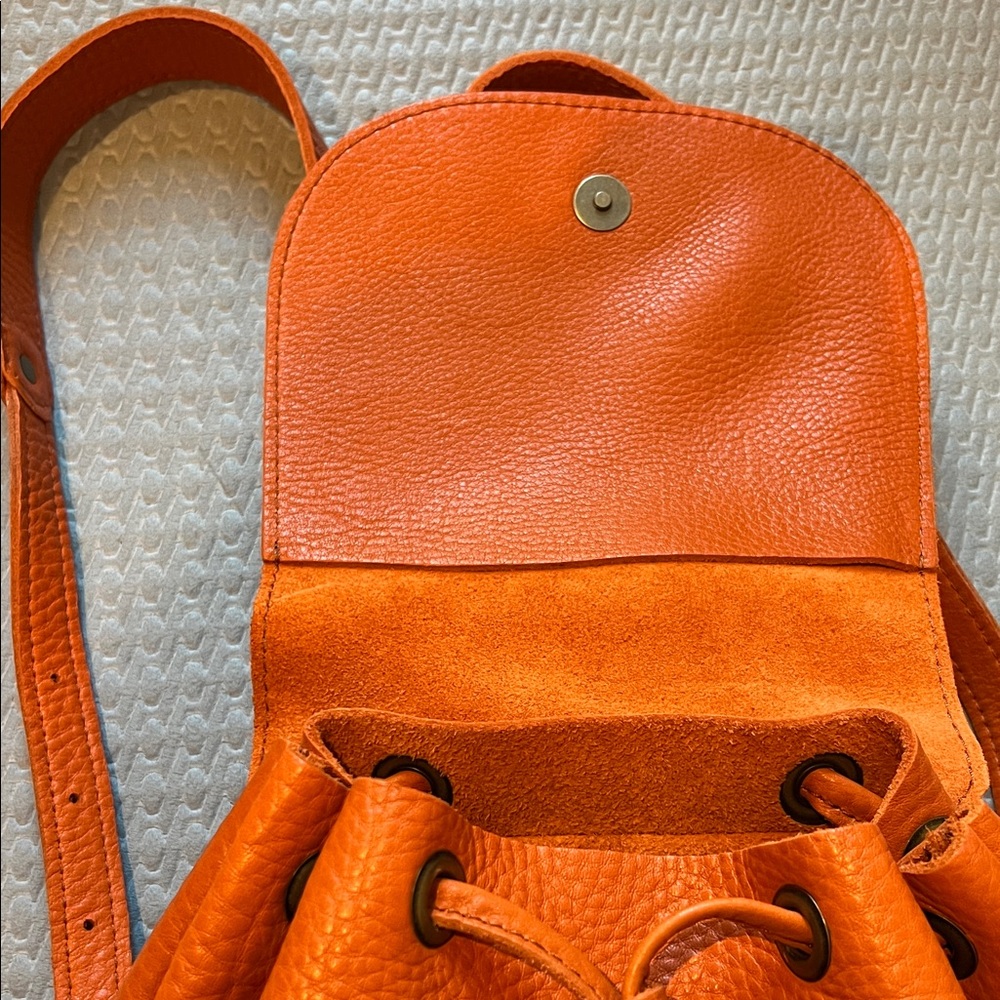 Portland Leather Goods Bucket Backpack in Cape Coral Orange - Picture 2 of 11
